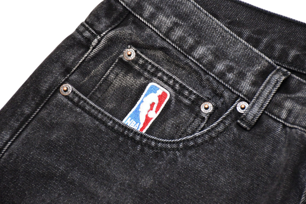 Supreme®/Mitchell & Ness®
Washington Bullets Baggy Denim Short