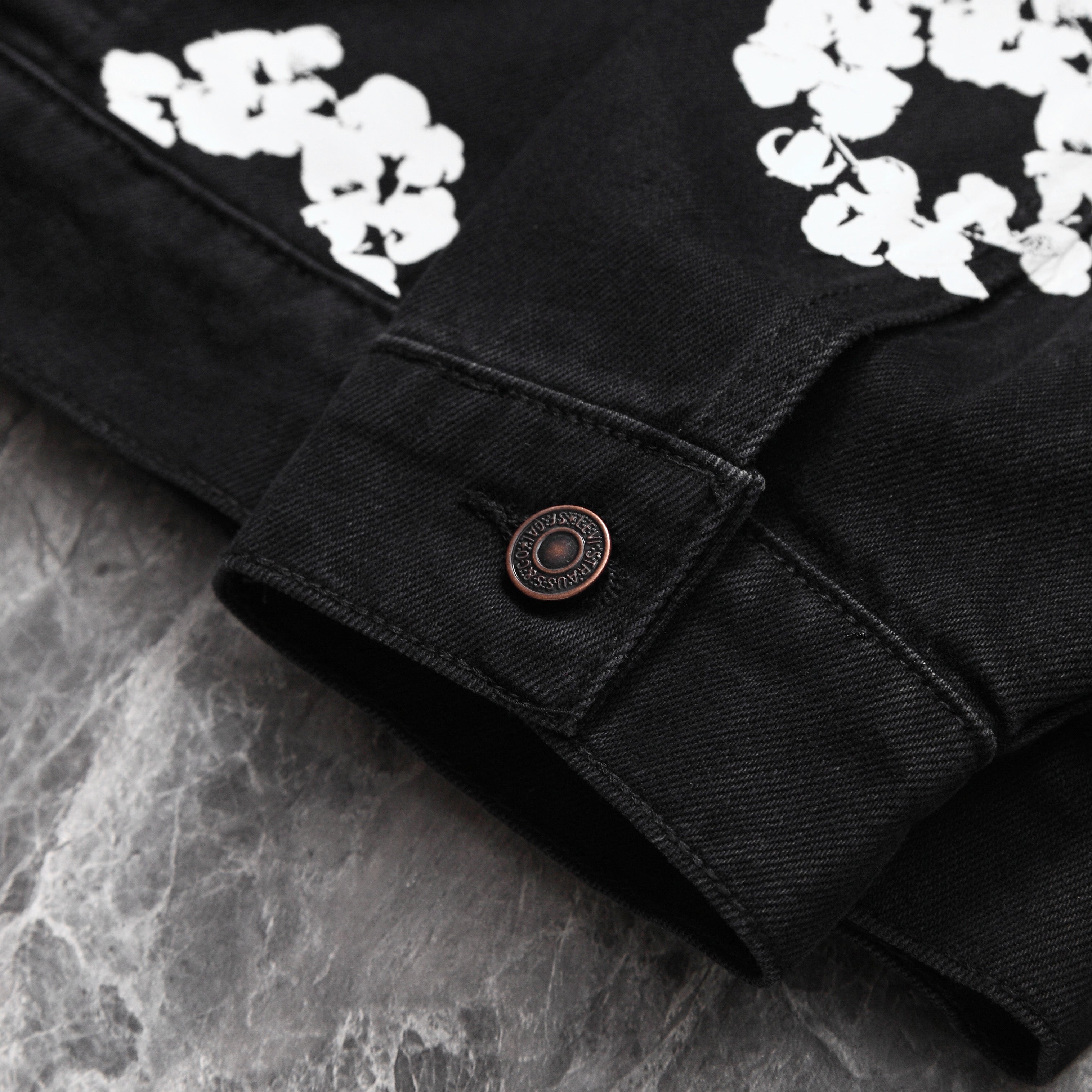 DENIM TEARS X LEVIS JACKET  (ONLINE EXCLUSIVE)