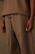 FEAR OF GOD ESSENTIALS SWEATPANTS (WOOD)