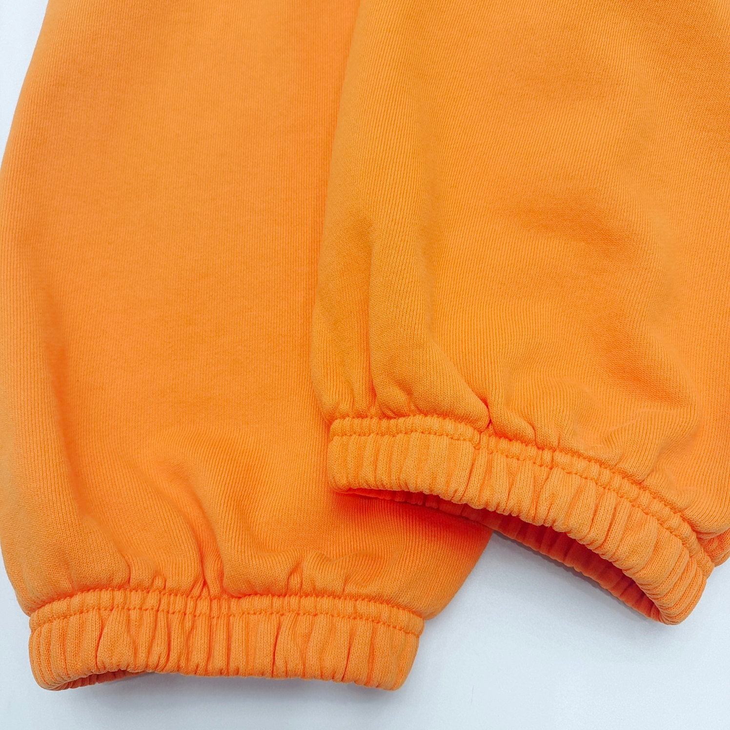 SP5DER BELUGA SWEATPANTS