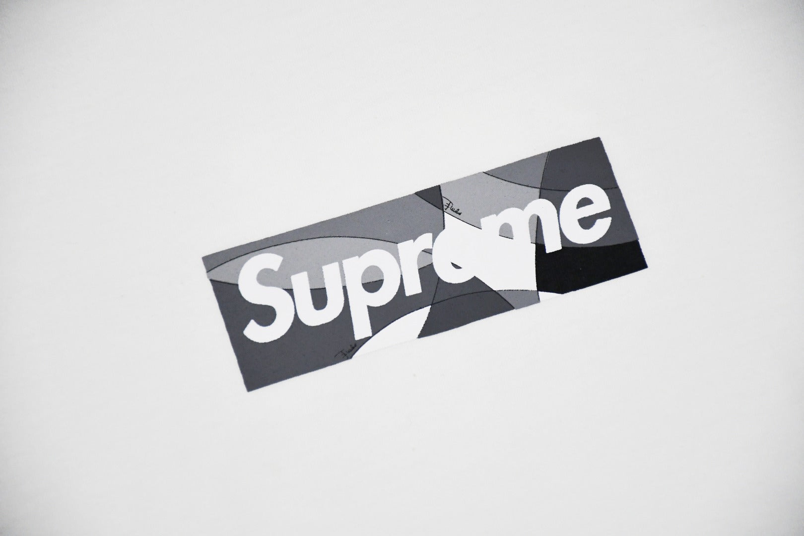 SUPREME TEE #19 (ONLINE EXCLUSIVE)