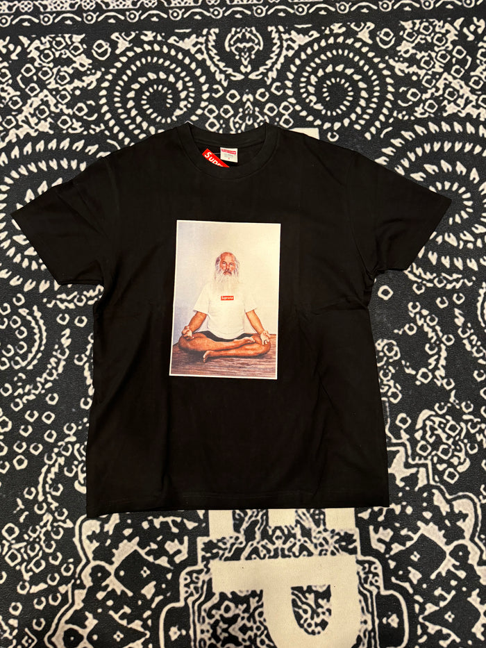 SUPREME TEE #32