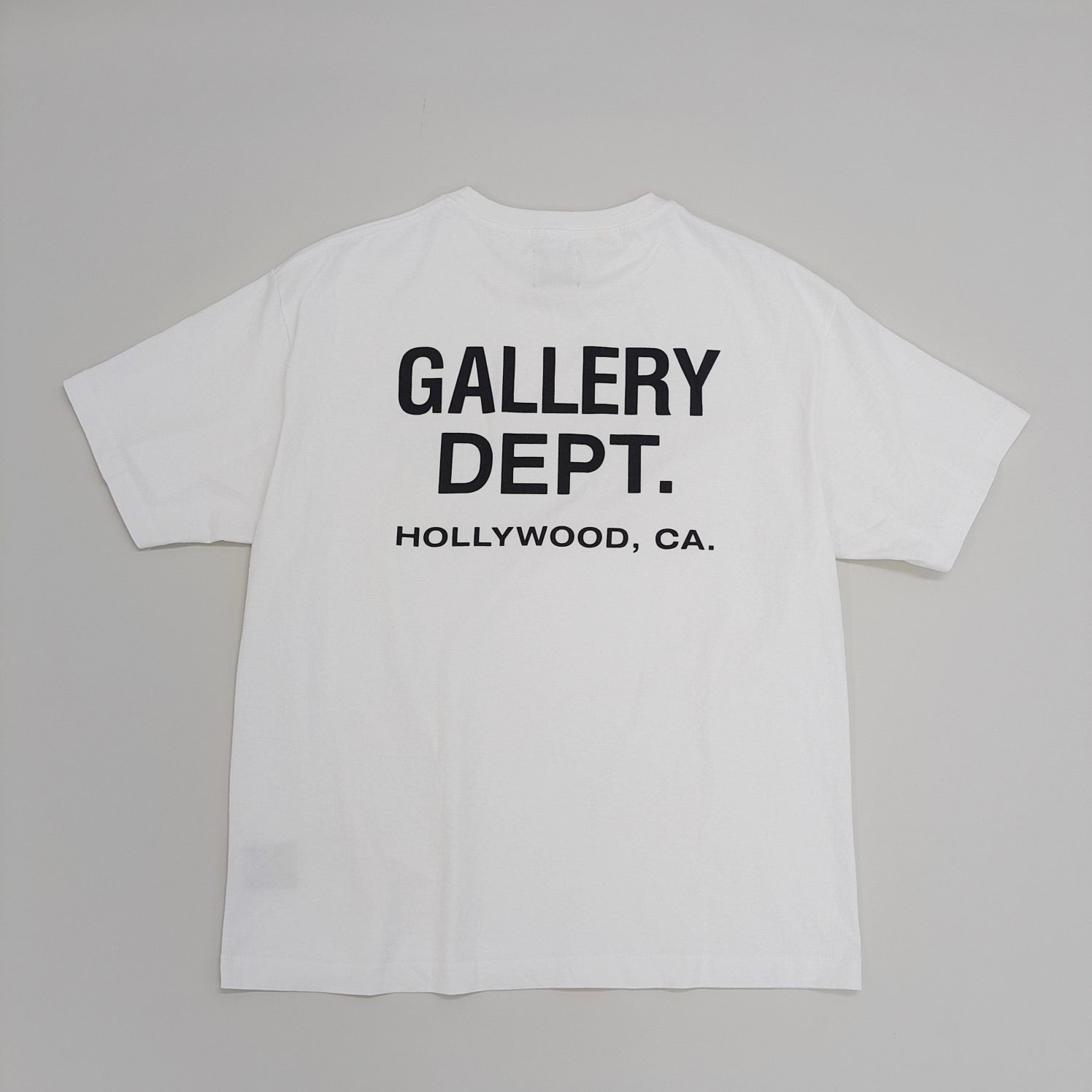 Gallery dept “Souvenir Tee” 🔝