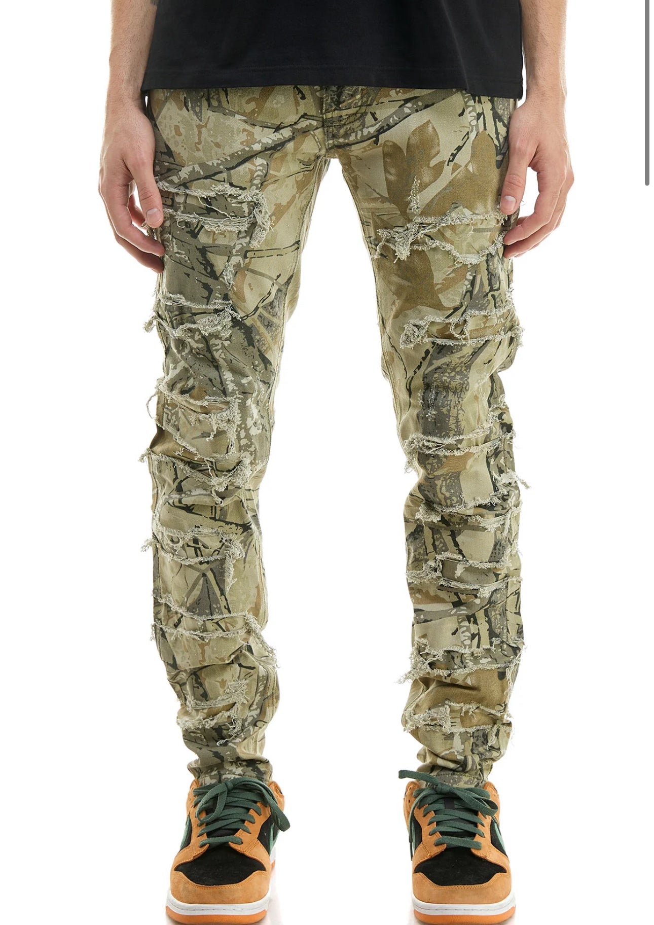 KDNK RIPPED PANTS